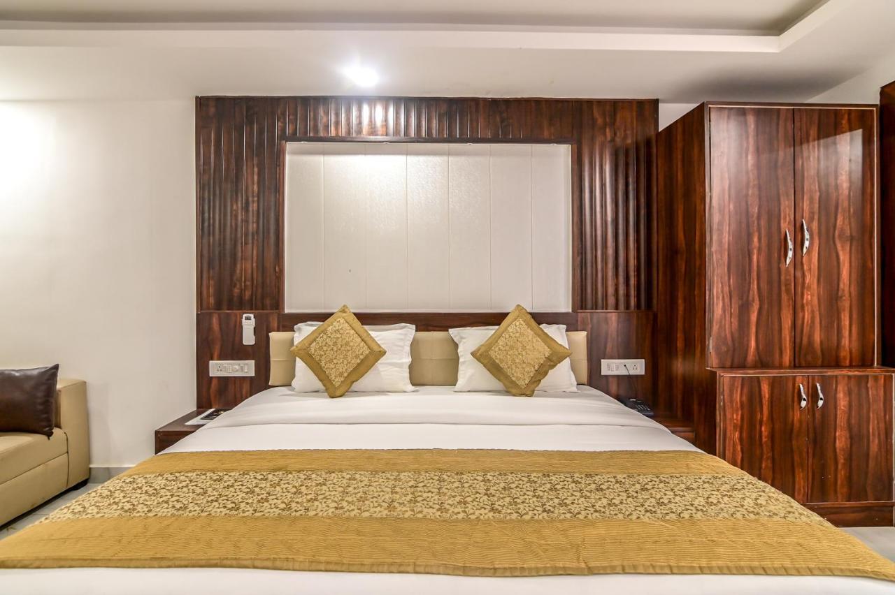 De Falcon Goa Beach Resort แคนโดลิม ภายนอก รูปภาพ